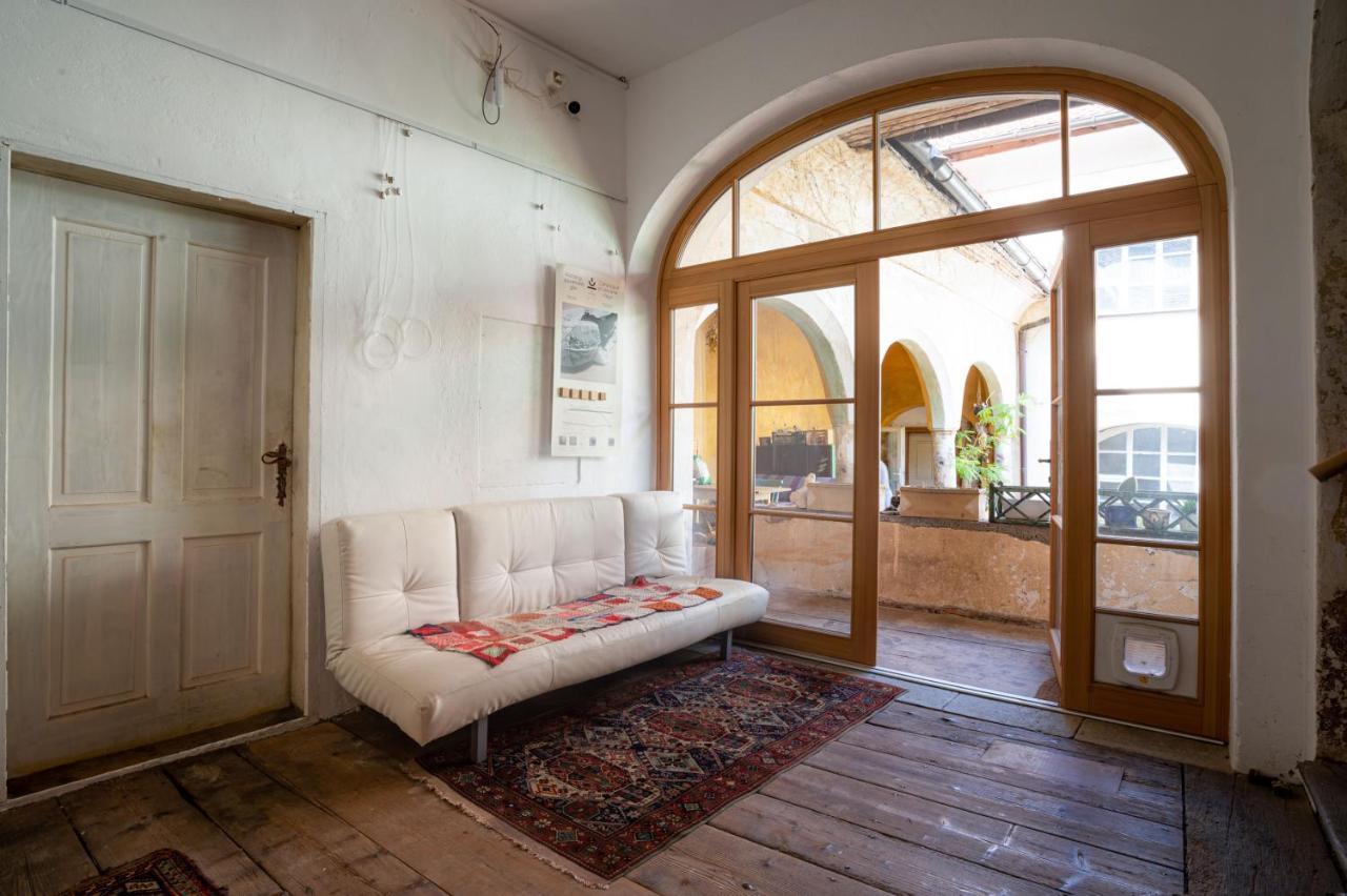 Art House Radovljica Apartment Bagian luar foto